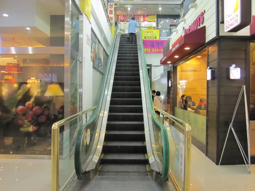 코코프라자시장 전경