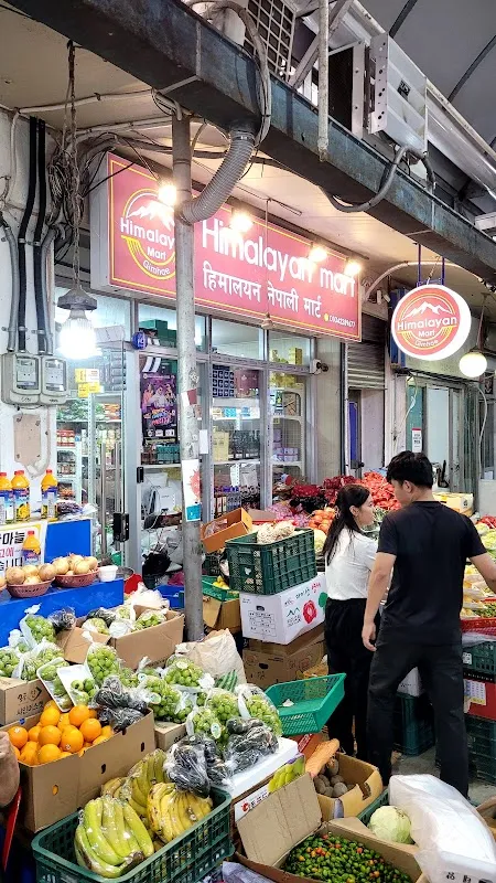 김해전통시장(김해동상시장) 전경