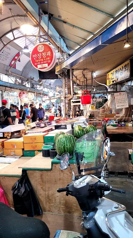 김해전통시장(김해동상시장) 사진 2