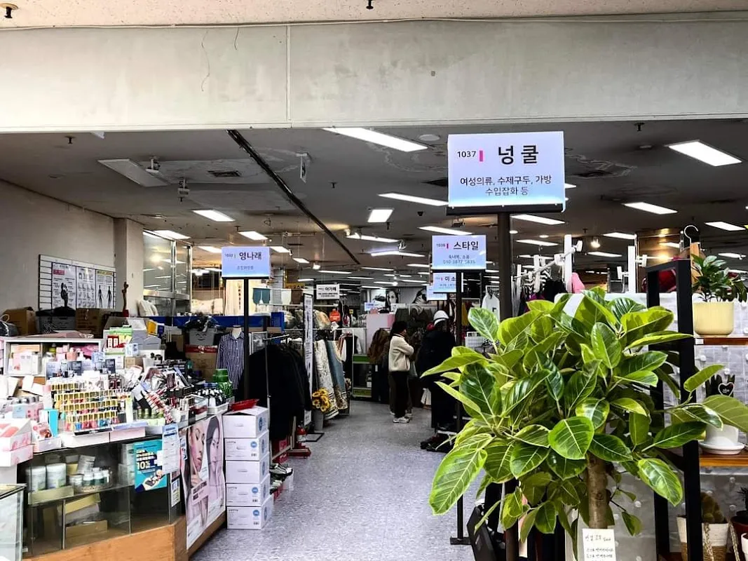 진주동성상가 사진 4