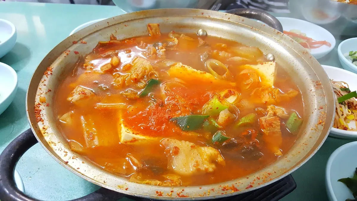 천전시장 사진 2