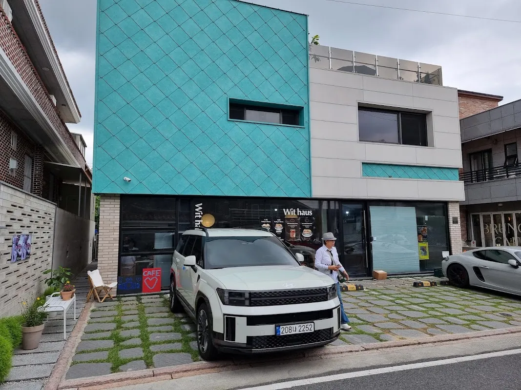 창원캔버라상가 전경