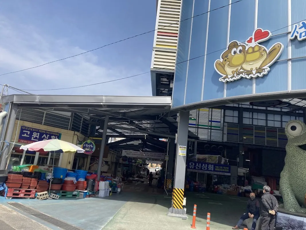 진교공설시장 전경