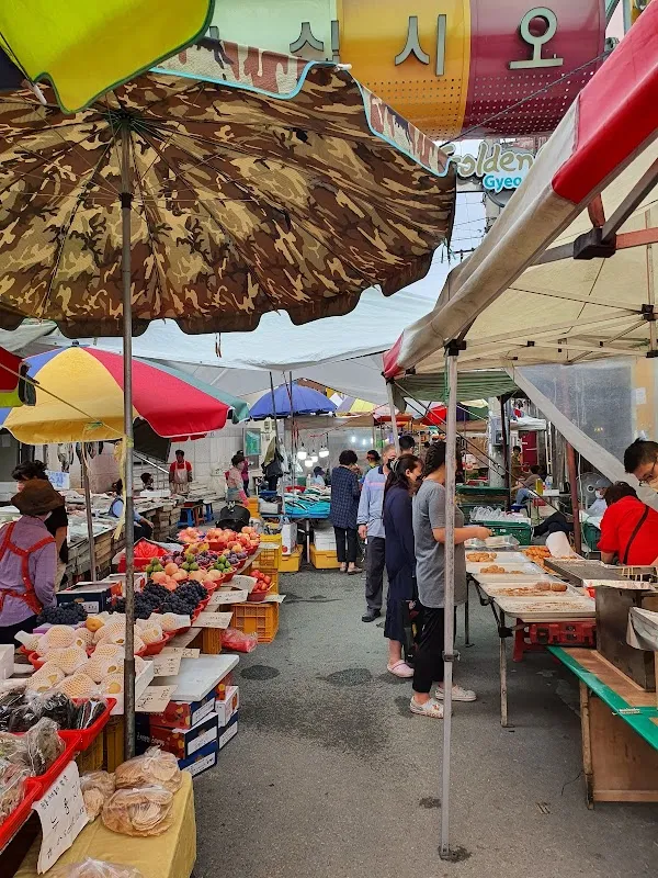 안강공설시장 사진 2