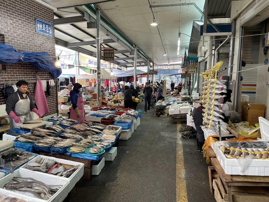 비아5일시장 사진 2