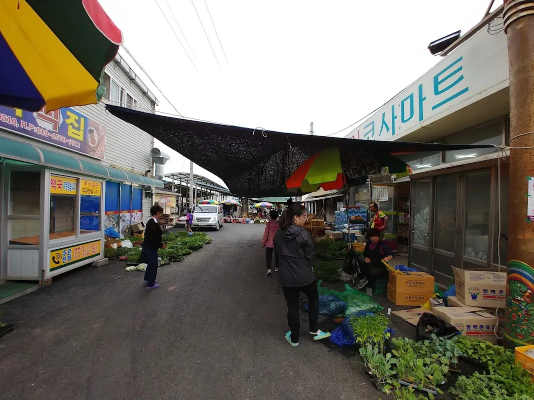 의흥시장 전경