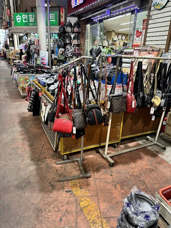 성서와룡시장 사진 2