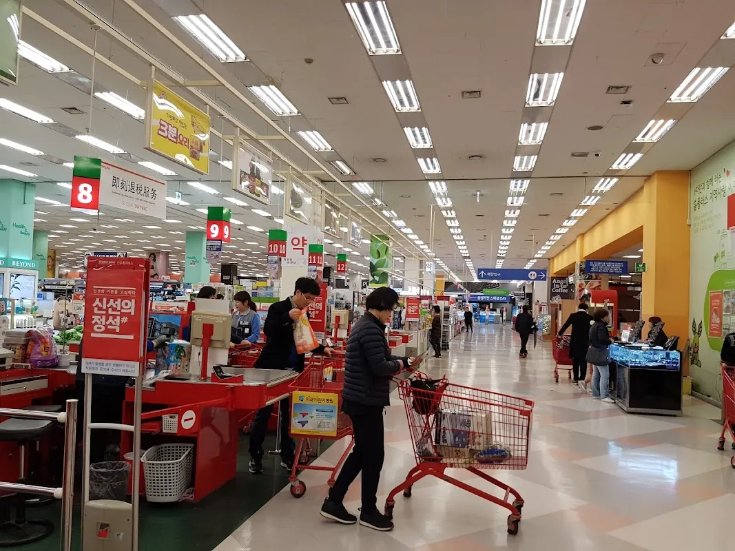 르네시떼시장 사진 2