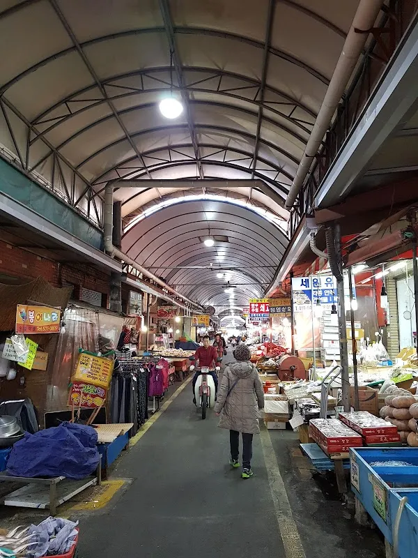 남항시장 사진 2