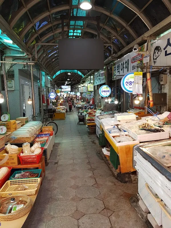 신흥시장 사진 2