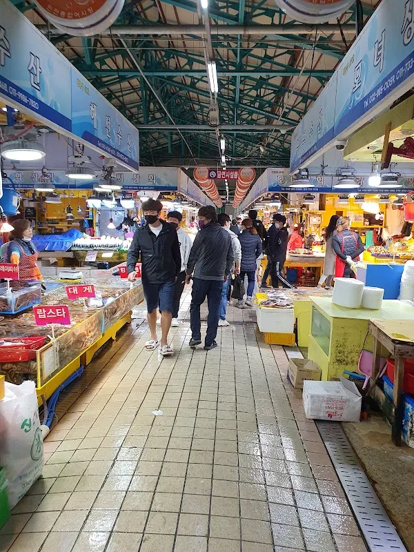 인천종합어시장 사진 2