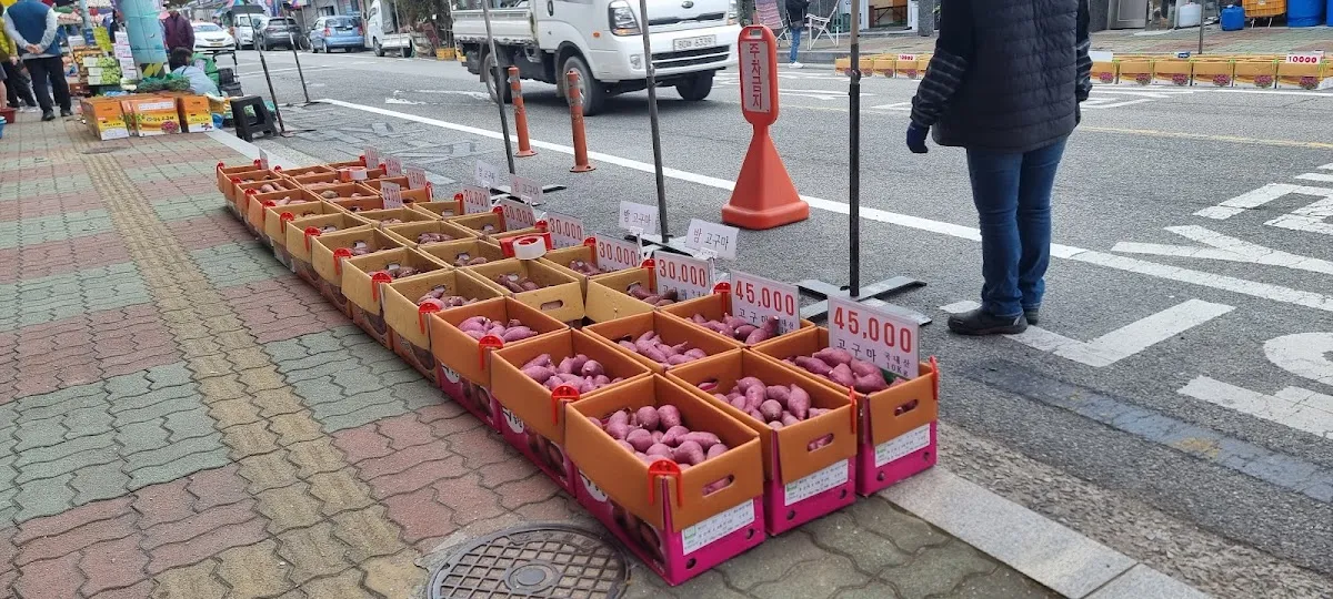 남리5일시장 전경