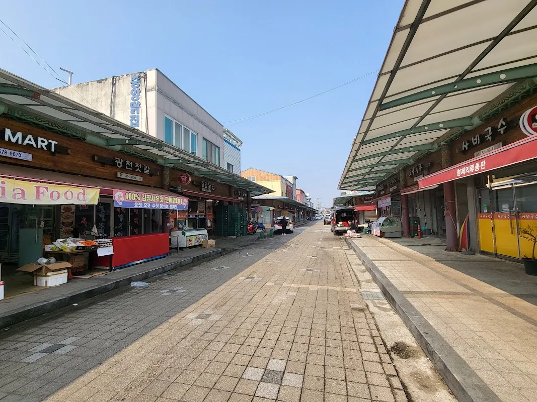 부여시장 사진 2