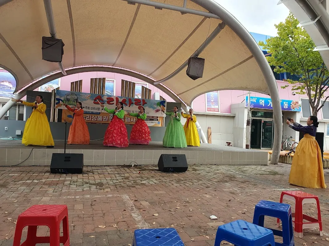 장항전통시장 전경