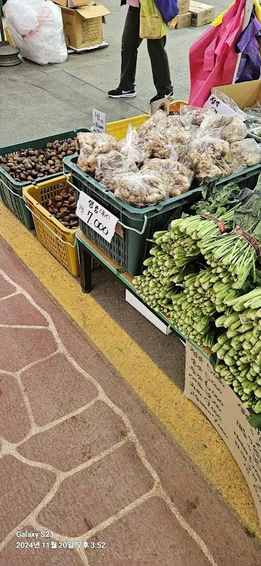 동문전통시장 사진 2